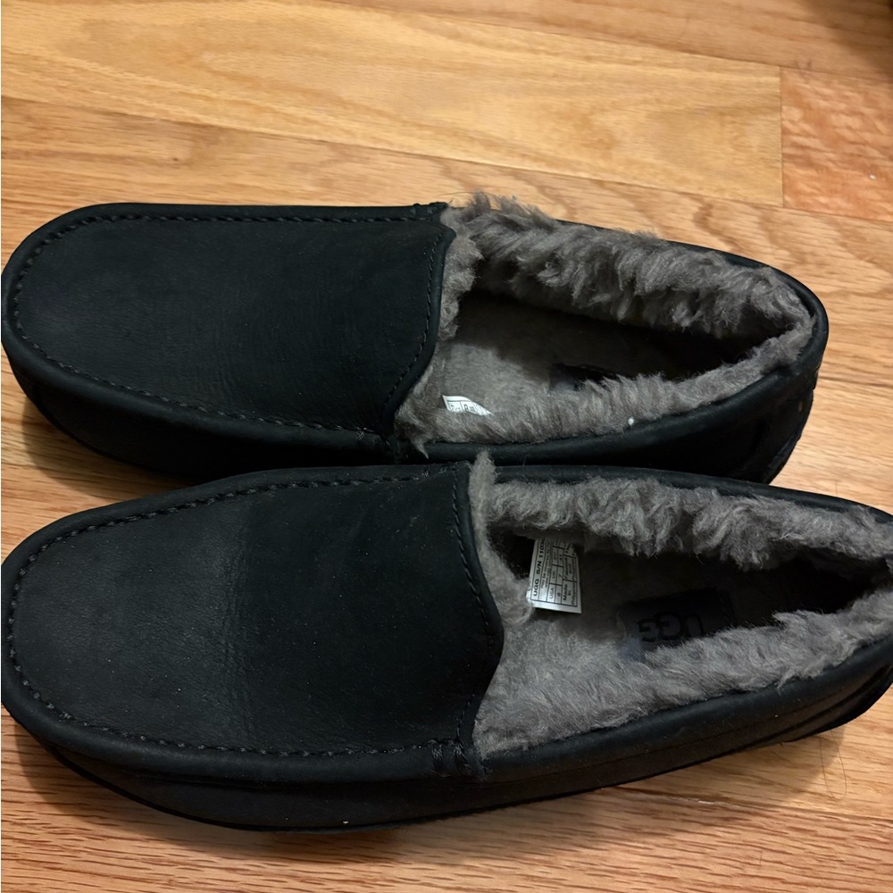 UGG Men's Black Loafers with Fur Lining
